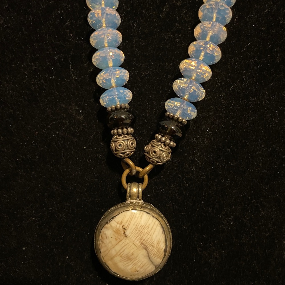 Elegant Blue and Silver Beaded Necklace